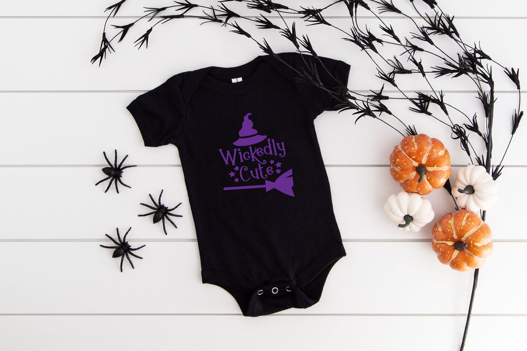 Wickedly Cute Halloween Baby Infant Bodysuit, Funny Bodysuit, Halloween Bodysuit, Unisex Baby Clothes, Baby Shower Gift, Scary, Funny, Boo!