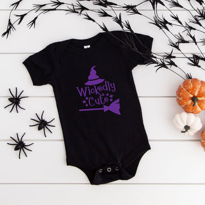 Wickedly Cute Halloween Baby Infant Bodysuit, Funny Bodysuit, Halloween Bodysuit, Unisex Baby Clothes, Baby Shower Gift, Scary, Funny, Boo!