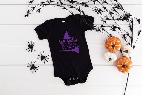 Wickedly Cute Halloween Baby Infant Bodysuit, Funny Bodysuit, Halloween Bodysuit, Unisex Baby Clothes, Baby Shower Gift, Scary, Funny, Boo!